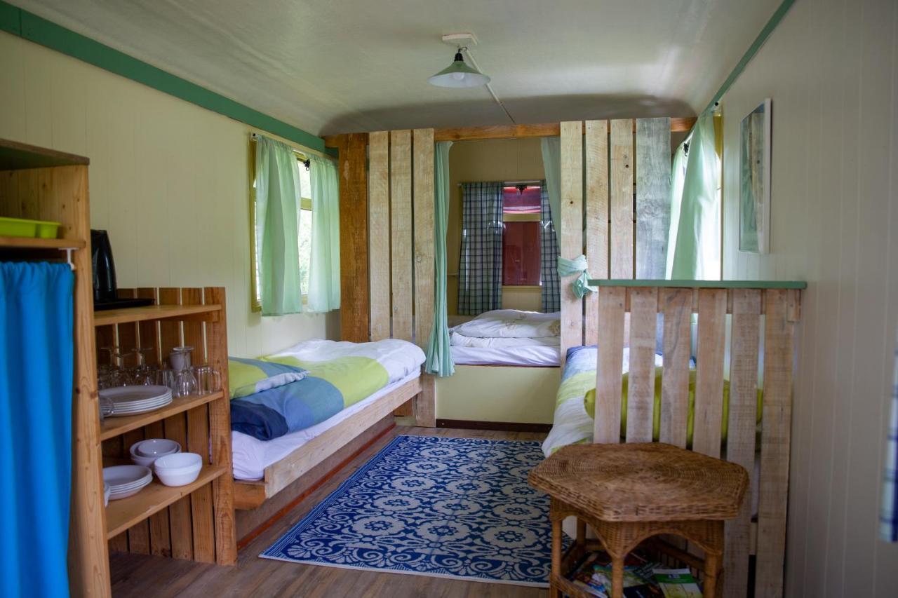 Le Bon Chemin Roulotte Otel Sainte-Nathalène Dış mekan fotoğraf