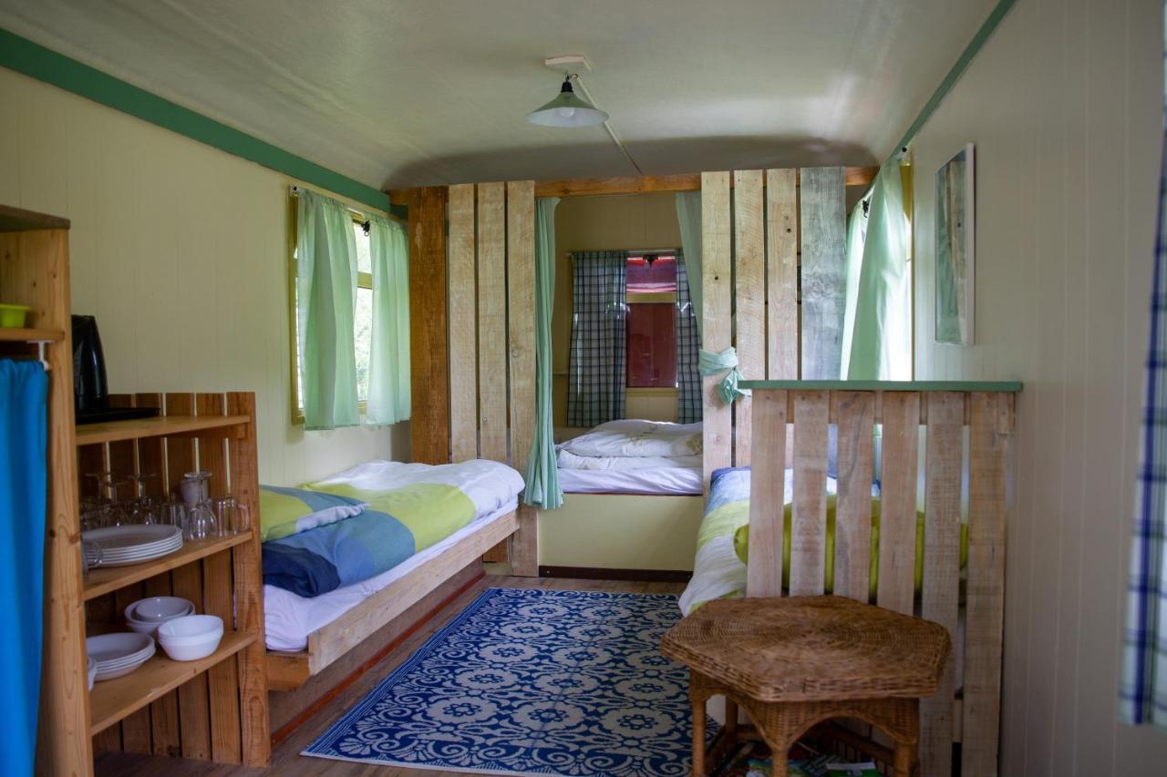 Le Bon Chemin Roulotte Otel Sainte-Nathalène Dış mekan fotoğraf