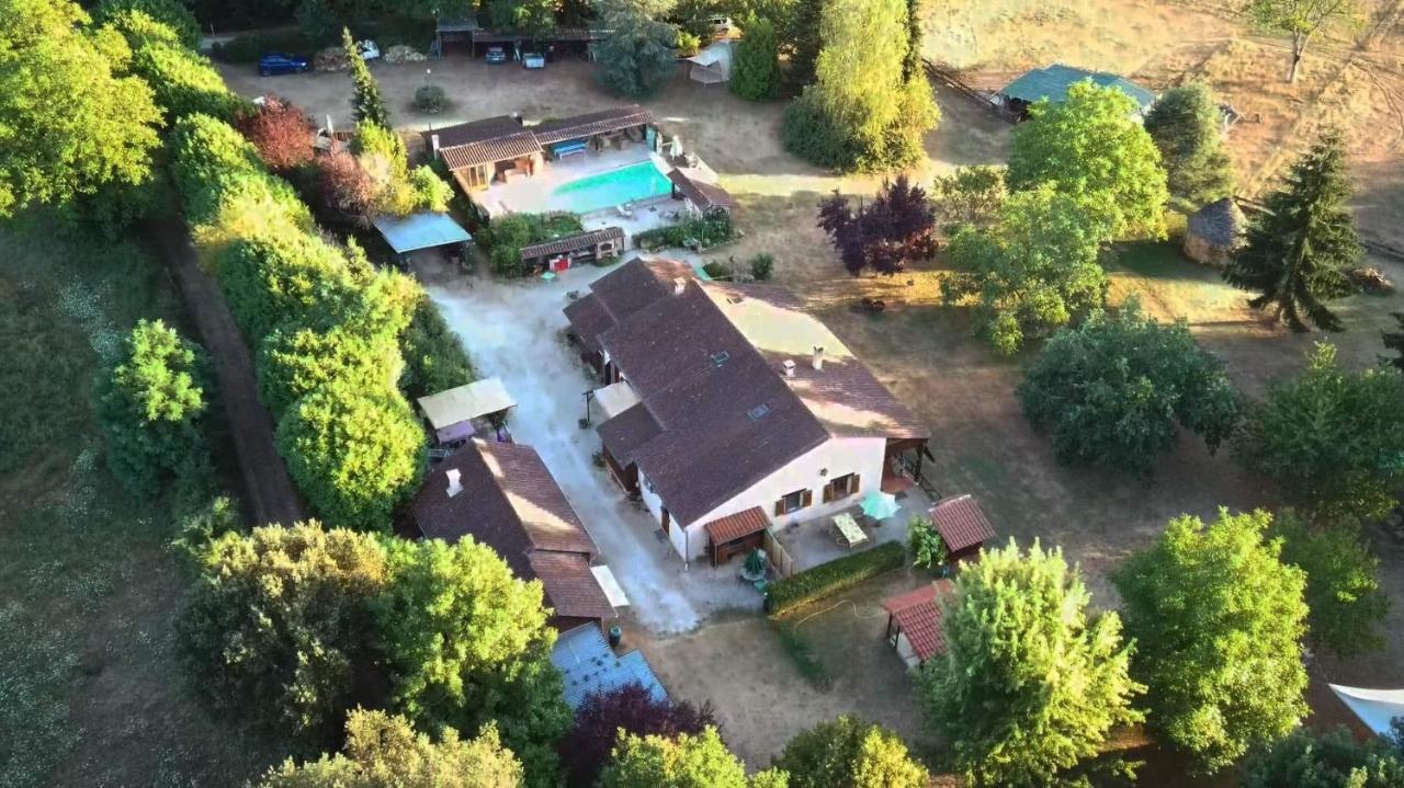 Le Bon Chemin Roulotte Otel Sainte-Nathalène Dış mekan fotoğraf