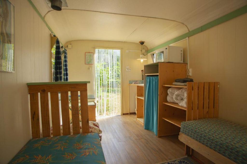 Le Bon Chemin Roulotte Otel Sainte-Nathalène Dış mekan fotoğraf